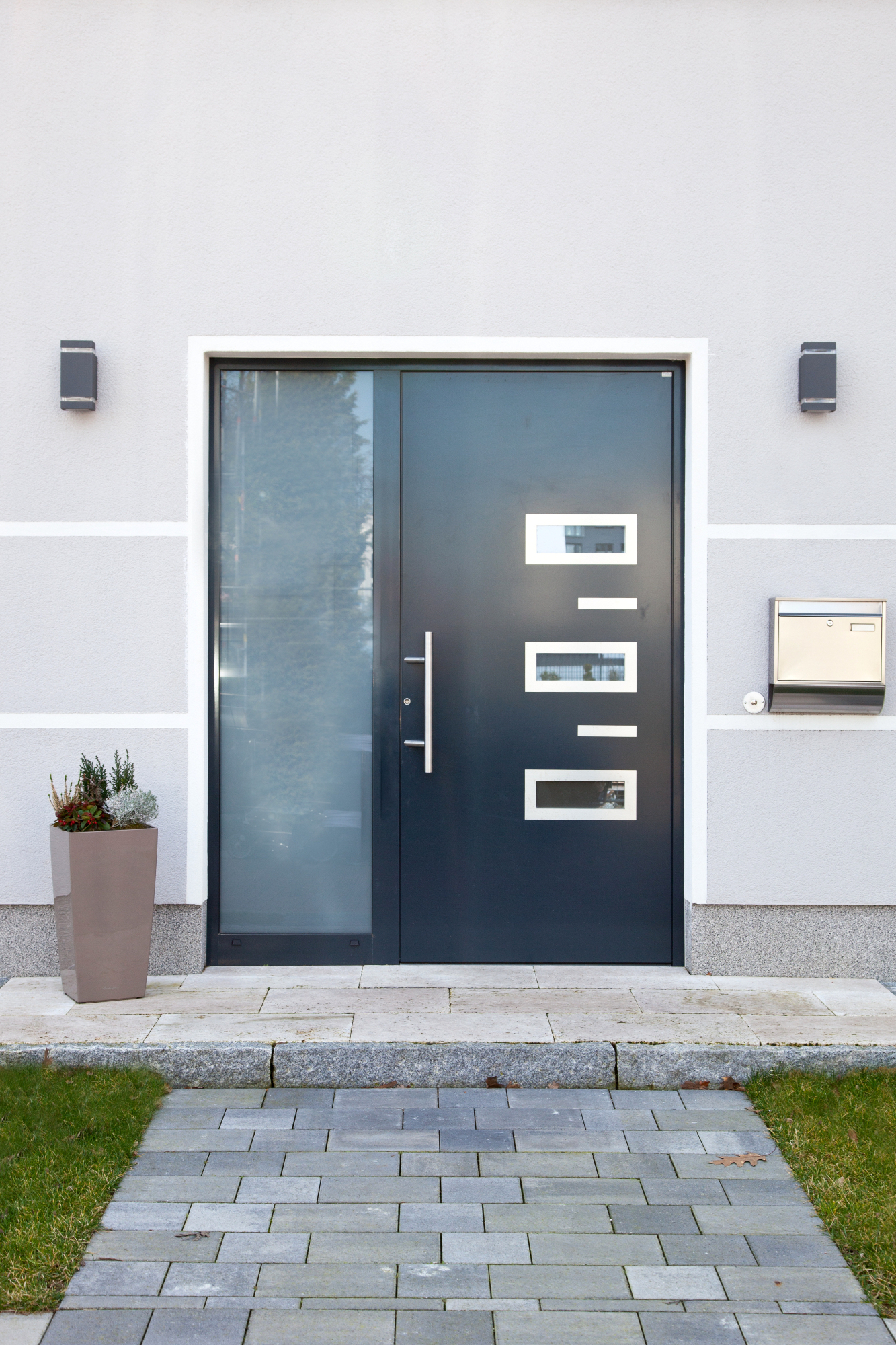 Zaradi zelo dobrih lastnosti, ki jih imajo alu vrata, se veliko kupcev odloča za njih